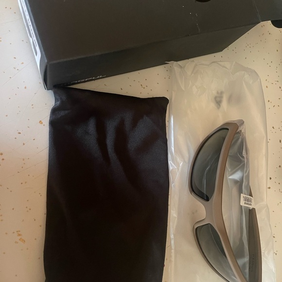 MAGPUL Radius sunglasses eyewear - Picture 10 of 10